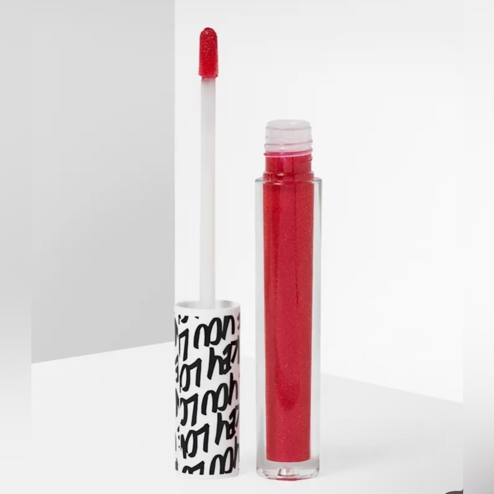 LOW KEY LOVE YOU |‎ BH COSMETICS Say It! Shimmer Gloss